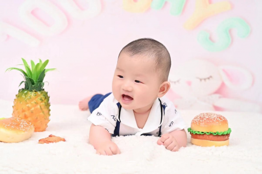 南阳两岁宝宝晚上哭